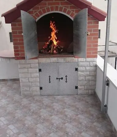 Apartman Tihi Val